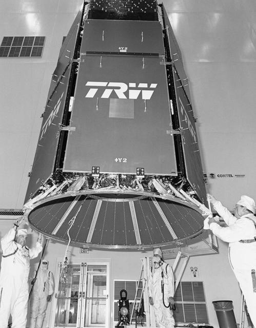 NASA image: STS-29 tracking and data relay satellite D (TDRS-D) mating at KSC VPF