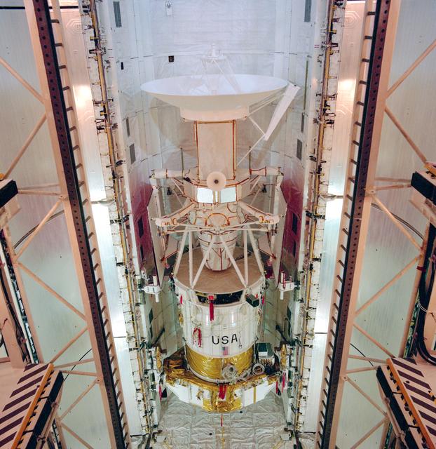 NASA image: STS-30 Atlantis', OV-104's, payload bay (PLB) with Magellan spacecraft & IUS