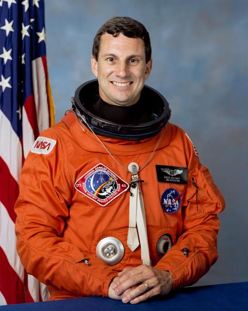 NASA image: Official portrait of F. Drew Gaffney, STS-40 Payload Specialist