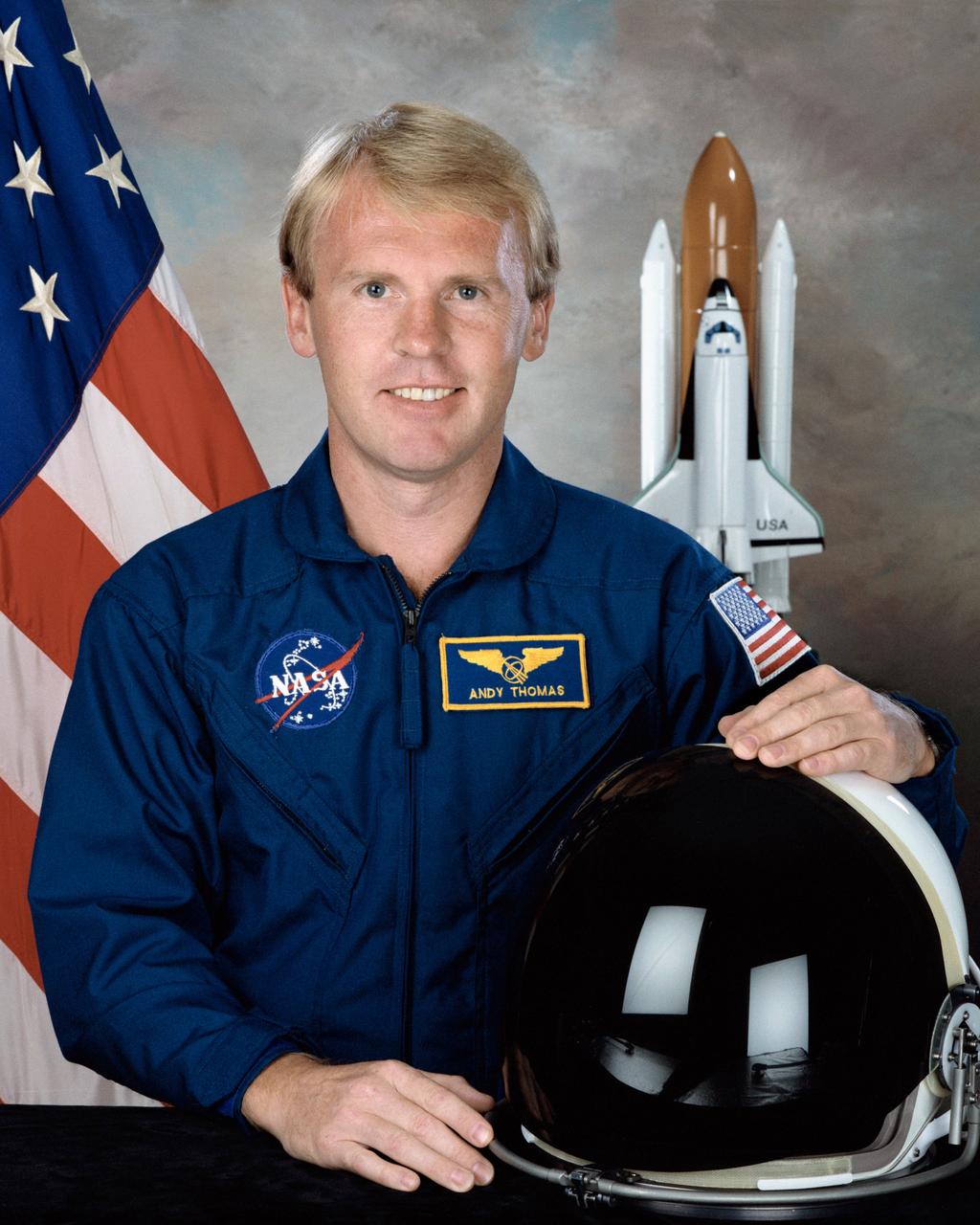 S92-49268 (November 1992) --- Astronaut Andrew S.W. Thomas, mission specialist.
