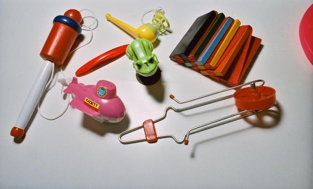NASA image: STS-54 DSO 802, Educational activities "Physics of Toys", equipment