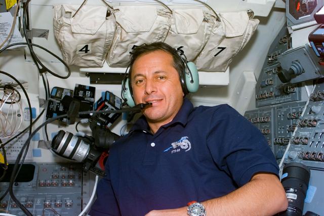 NASA image: SAREX,Tognini talks to amateur radio operators during STS-93