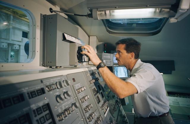 NASA image: Astronaut Chris Hadfield practies with Shuttle RMS controls in MDF