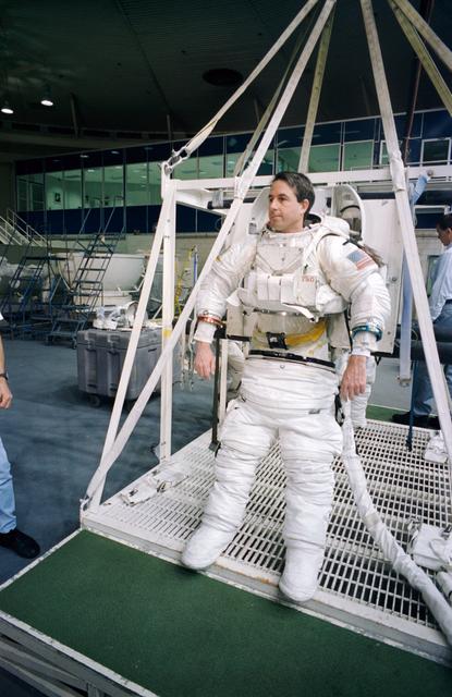 NASA image: Astronauts Michael Anderson and Stephen Robinson during WETF training