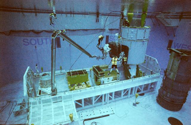 NASA image: Document a new HST task at the NBL with J. Hoffman and Mark Lee