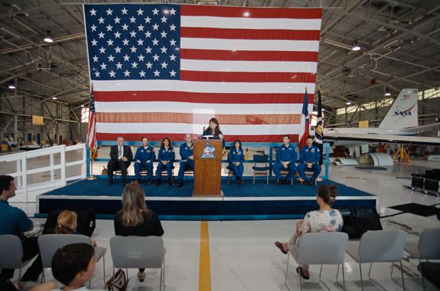 NASA image: STS-96 crew return ceremony at Ellington Field, June 7, 1999