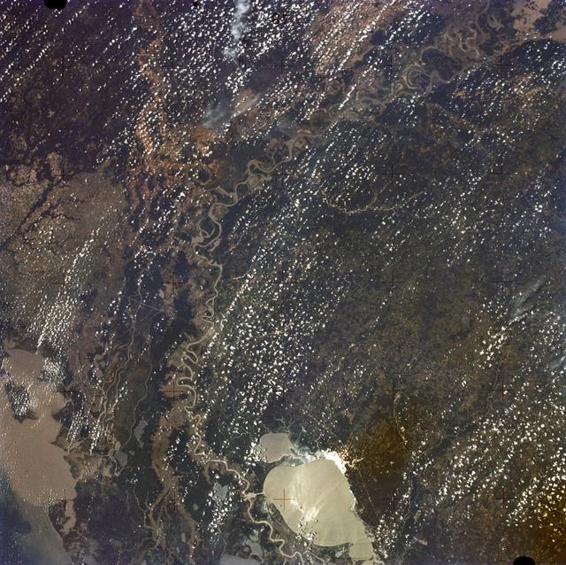 NASA image: New Orleans, Louisiana, Mississippi River, and Lake Pontchartrain