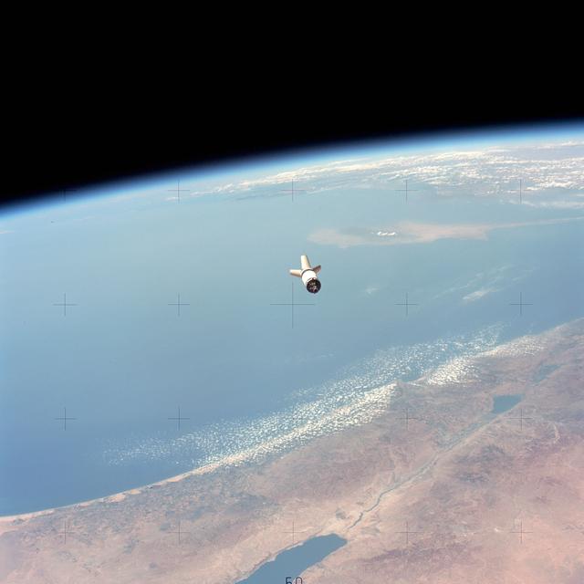 NASA image: Skylab 3, Saturn S-4B stage falls away from the CM after separation