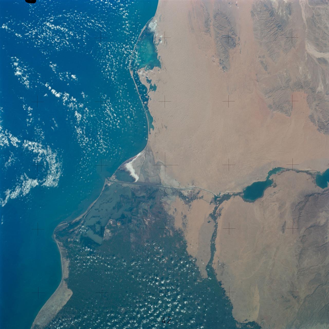 SL3-122-2620 (July-September 1973) --- Skylab 3 Earth view of the Nile Delta, Egypt and Suez Canal. Photo credit: NASA