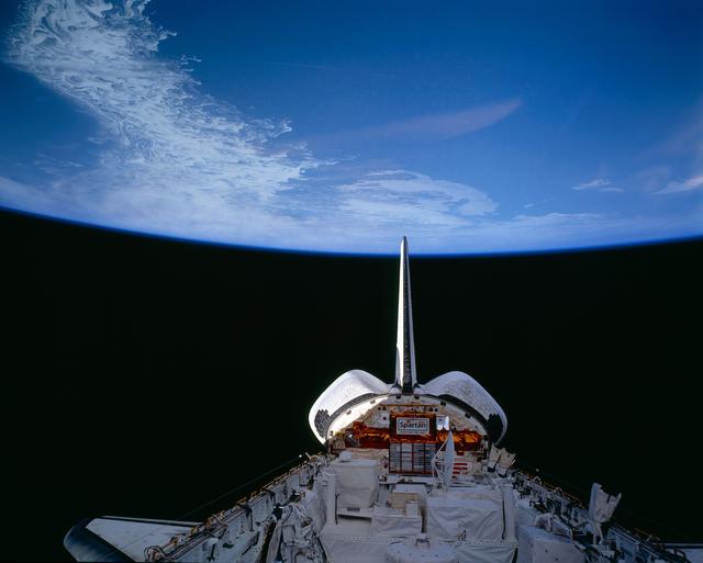 NASA image: STS-56 Discovery, OV-103, payload bay (PLB) with ATLAS-2 pallet & SPARTAN-201