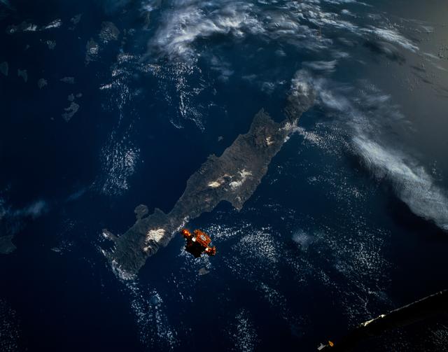 NASA image: STS-56 view of freeflying SPARTAN-201 backdropped over the Mediterranean Sea