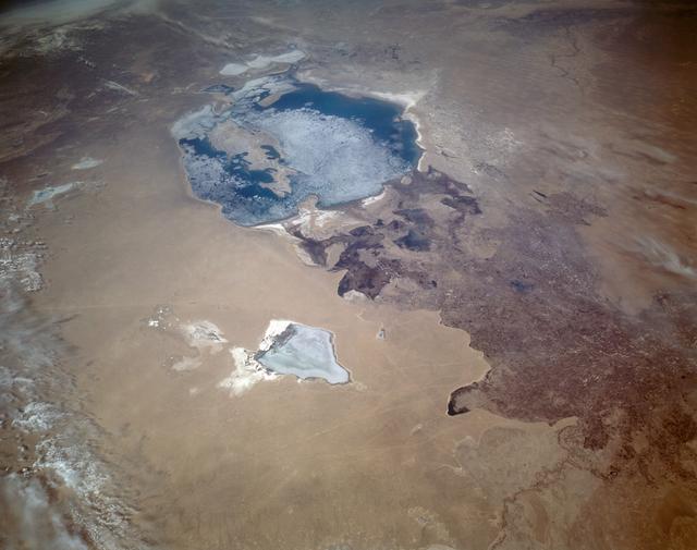 NASA image: Aral Sea in Uzbekastan seen from STS-59