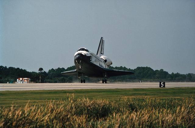 NASA image: Landing of STS-60 Space Shuttle Discovery at Kennedy Space Center