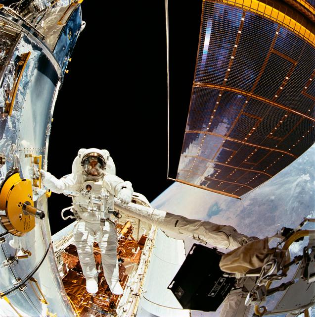 NASA image: Astronaut Story Musgrave during first of five Hubble Space Telescope EVAs