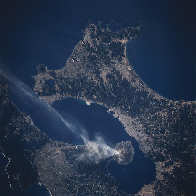 NASA image: Sakura-jima volcano in Japan as seen from STS-66 Atlantis