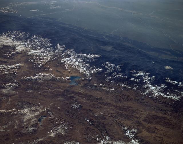 NASA image: Himalayas as seen from STS-66 shuttle Atlantis