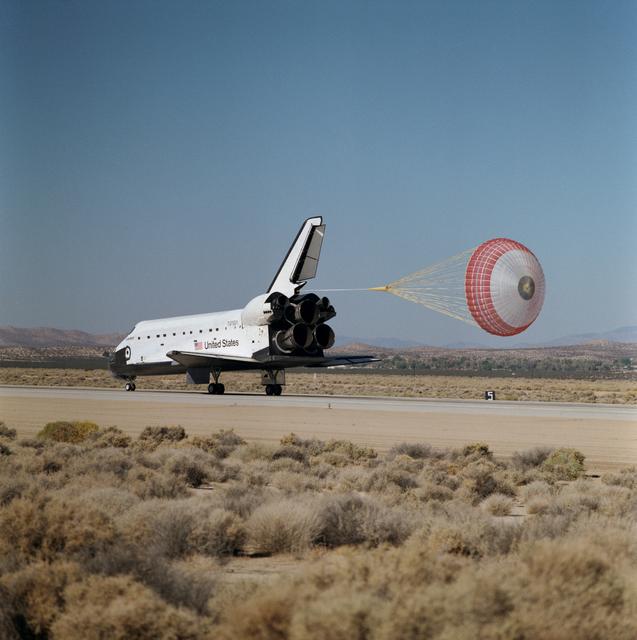 NASA image: STS-68 landing at Edwards Air Force Base