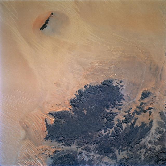 NASA image: Sahara Desert, Niger
