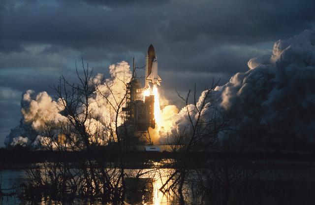 NASA image: Launch of STS-74 Atlantis