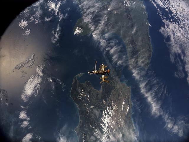 NASA image: Full Mir over New Zealand