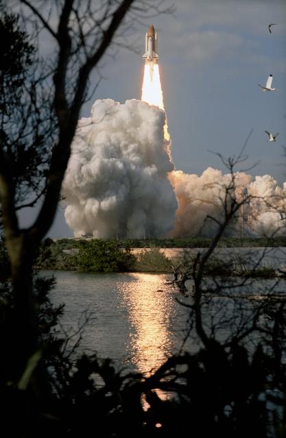 NASA image: STS-80 Columbia, OV 102, liftoff from KSC Launch Pad 39B