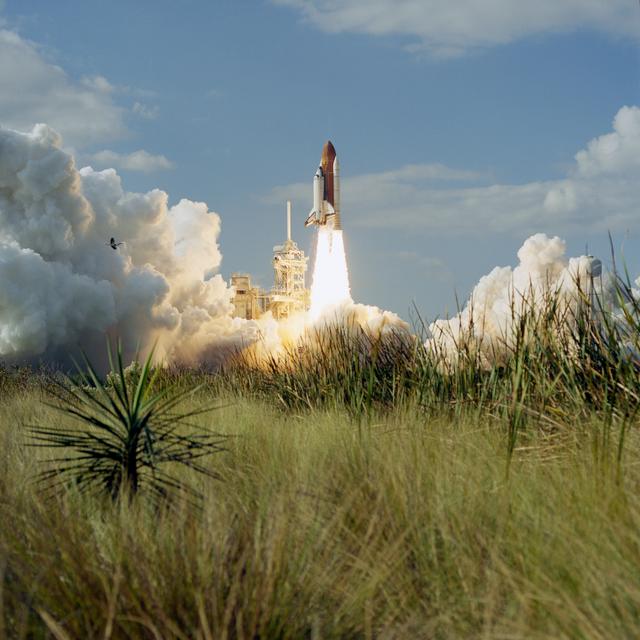 NASA image: STS-80 Columbia, OV 102, liftoff from KSC Launch Pad 39B