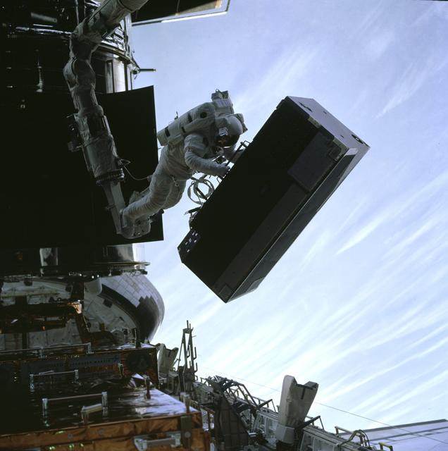 EVA 1 activity on Flight Day 4 to service the Hubble Space Telescope