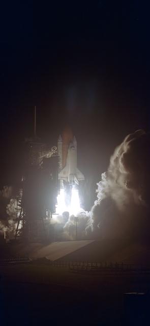 NASA image: STS-82 Discovery, OV-103, launch