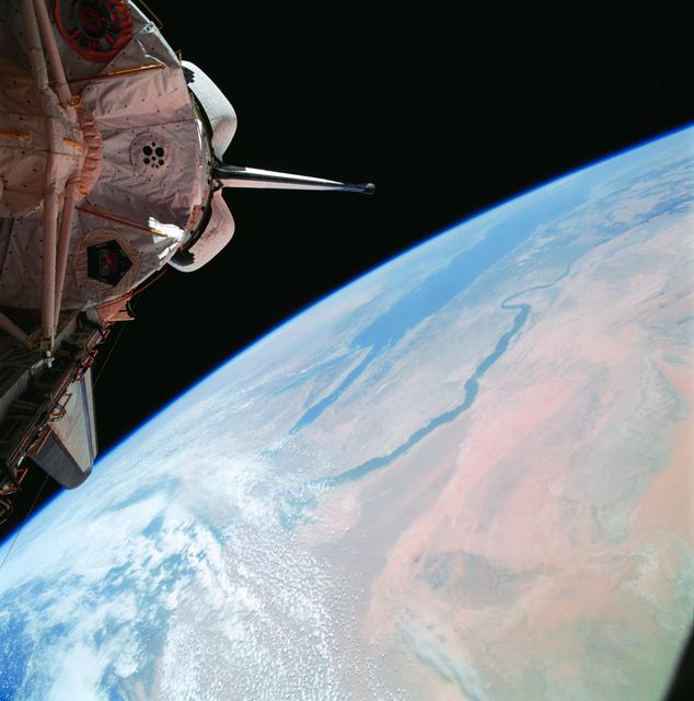 NASA image: View of Spacelab module in payload bay with Earth background