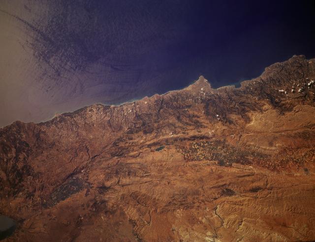 NASA image: Earth observations taken from shuttle Discovery during STS-85 mission