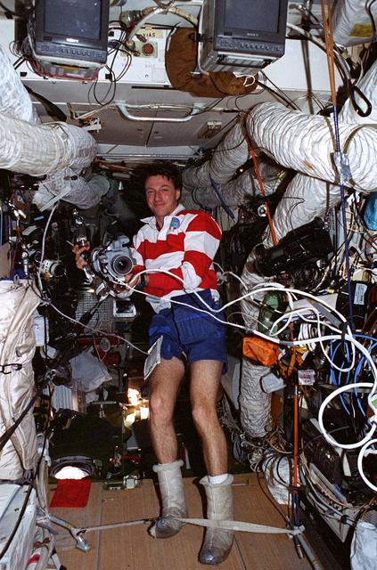 NASA image: Foale in Base Block with camera