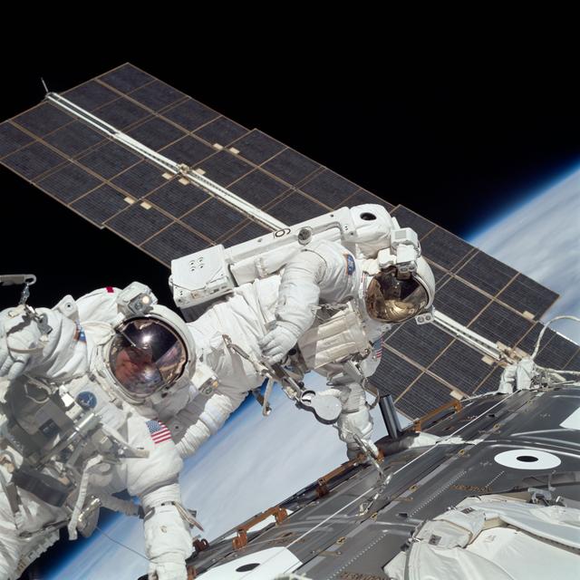 NASA image: Views taken during third EVA of the STS-88 mission