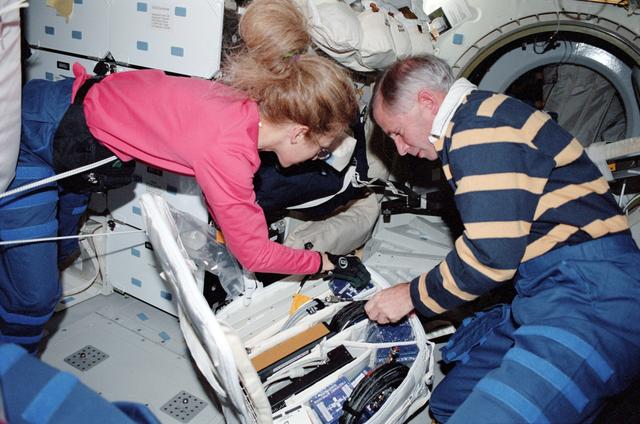 NASA image: CDR Cockrell and MS Ivins on the MDK