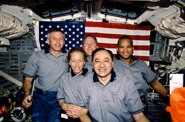 NASA image: STS-98 on-orbit crew portrait