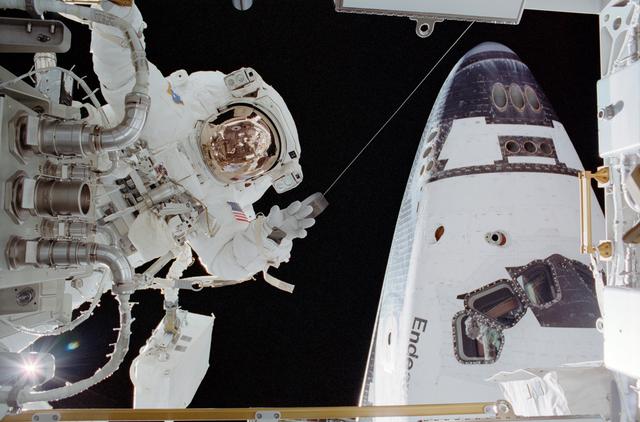 NASA image: Herrington and Endeavour during STS-113 EVA 3