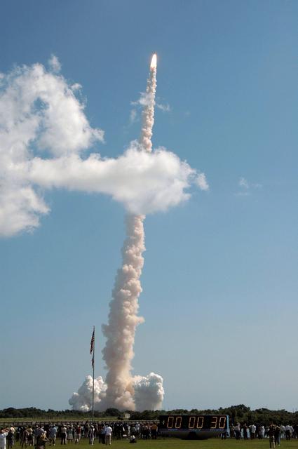 NASA image: STS-114 launch at KSC
