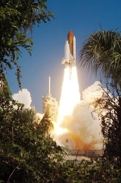 STS-114 launch at KSC