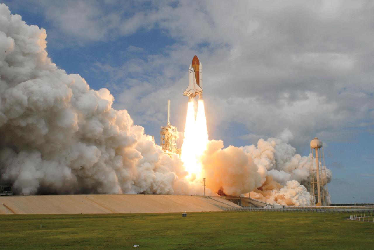 STS120-S-024 (23 Oct. 2007) --- The Space Shuttle Discovery and its seven-member STS-120 crew head toward Earth-orbit and a scheduled link-up with the International Space Station. Liftoff from Kennedy Space Center's launch pad 39A occurred at 11:38:19 a.m. (EDT). Onboard are astronauts Pam Melroy, commander; George Zamka, pilot; Scott Parazynski, Stephanie Wilson, Doug Wheelock, European Space Agency's (ESA) Paolo Nespoli and Daniel Tani, all mission specialists. Discovery will link up with the station on Thursday, Oct. 25, to begin a joint mission to continue construction by delivering the Italian-built U.S. Node 2, called Harmony. During the 14-day mission, the crew will install Harmony and move the P6 solar arrays to their permanent position and deploy them.