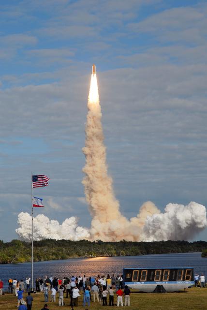 NASA image: Launch of Space Shuttle Atlantis / STS-129 Mission