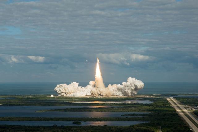 NASA image: Launch of Space Shuttle Atlantis / STS-129 Mission