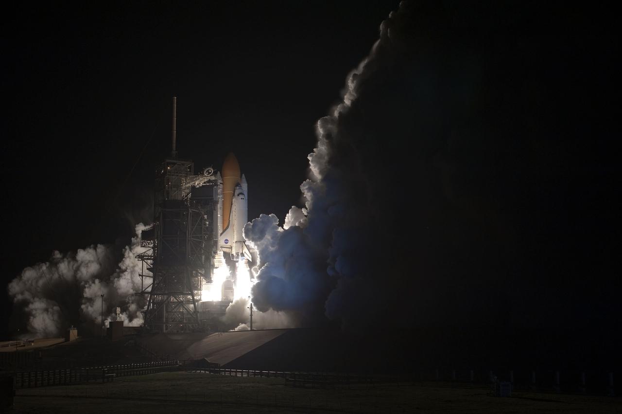 STS131-S-040 (5 April 2010) --- Space shuttle Discovery and its seven-member STS-131 crew head toward Earth orbit and rendezvous with the International Space Station. Liftoff was at 6:21 a.m. (EDT) on April 5, 2010, from launch pad 39A at NASA's Kennedy Space Center. Onboard are NASA astronauts Alan Poindexter, commander; James P. Dutton Jr., pilot; Rick Mastracchio, Dorothy Metcalf-Lindenburger, Stephanie Wilson and Clayton Anderson; along with Japan Aerospace Exploration Agency (JAXA) astronaut Naoko Yamazaki, all mission specialists. The crew will deliver the multi-purpose logistics module Leonardo, filled with supplies, a new crew sleeping quarters and science racks that will be transferred to the International Space Station's laboratories. The crew also will switch out a gyroscope on the station’s truss structure, install a spare ammonia storage tank and retrieve a Japanese experiment from the station’s exterior. STS-131 is the 33rd shuttle mission to the station and the 131st shuttle mission overall.