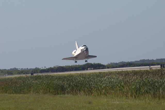 NASA image: STS-132 Space Shuttle Atlantis Landing