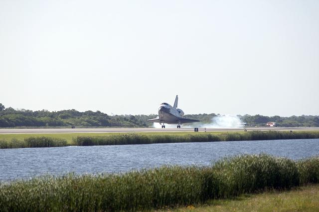 NASA image: STS-132 Space Shuttle Atlantis Landing