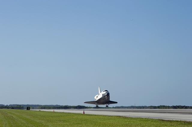 NASA image: STS-132 Space Shuttle Atlantis Landing