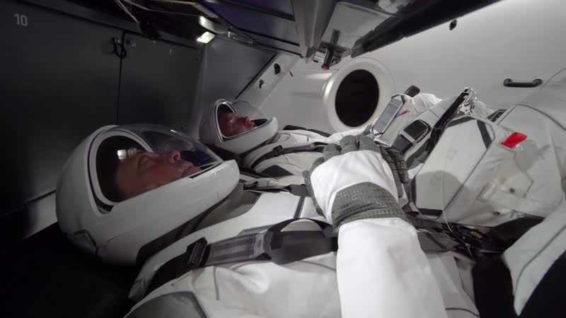 Demo-2 Astronauts Train in Crew Dragon