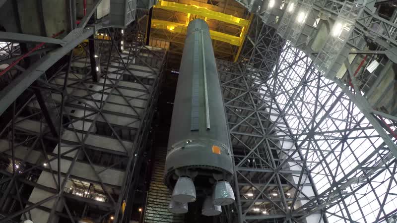 SLS Core Stage Pathfinder Training Month - Lift into High Bay 3 (Timelapse 1)