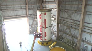 Painting of NASA Worm Logo onto Artemis Booster Segments