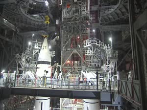 LH Forward Nose Cone Segment Stacking - TIMELAPSE