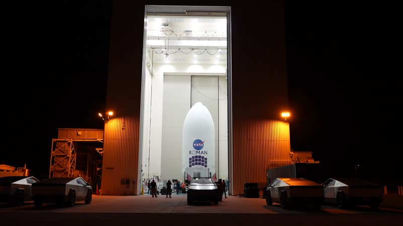 Roman Space Telescope Transport from PHSF to LC 39A