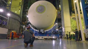 Artemis III Liquid Oxygen Tank Moves to Vertical Configuration at Michoud